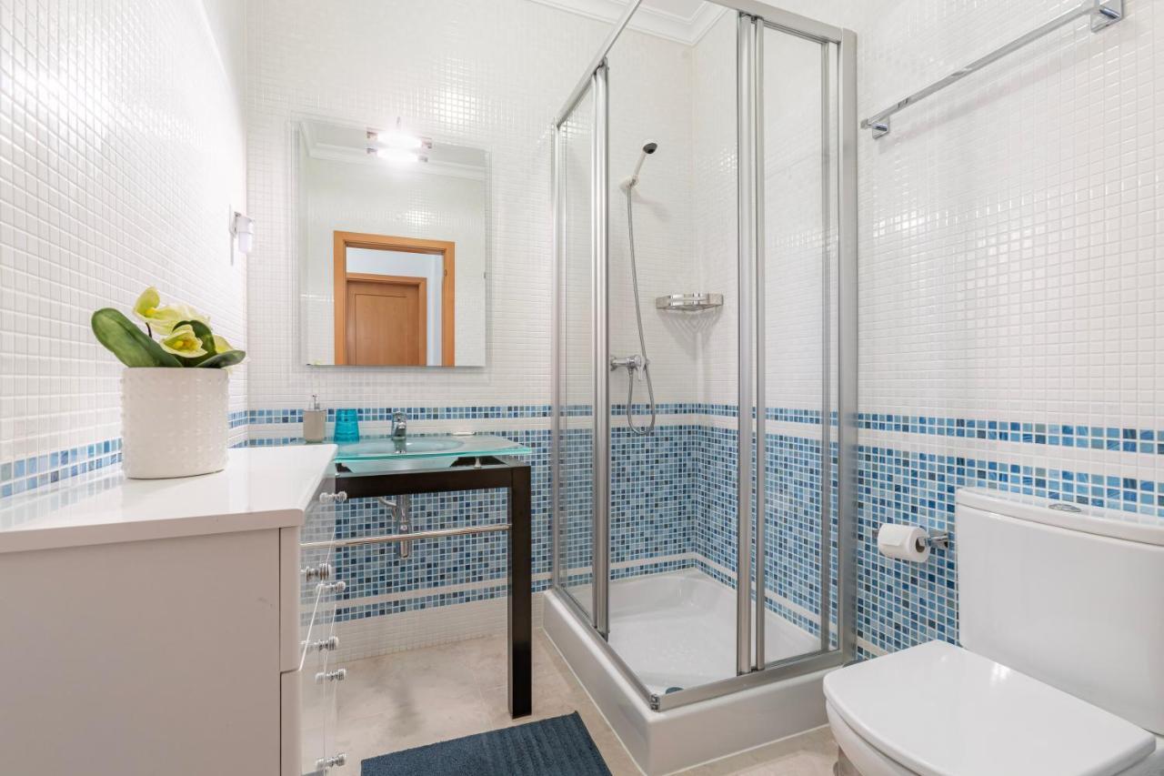 Lagos Beach Condo Apartment