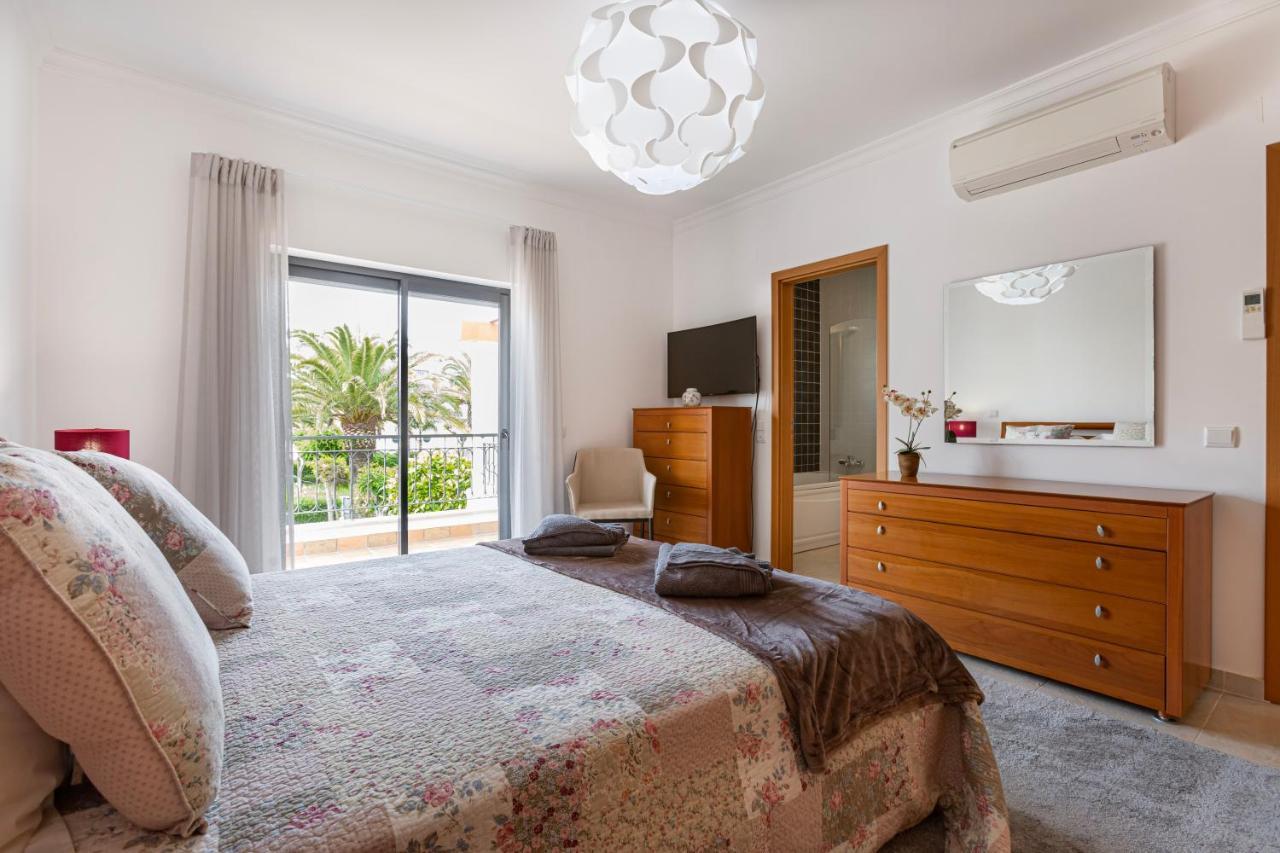 Apartment Lagos Beach Condo
