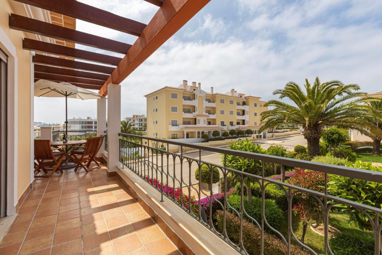 Apartment Lagos Beach Condo